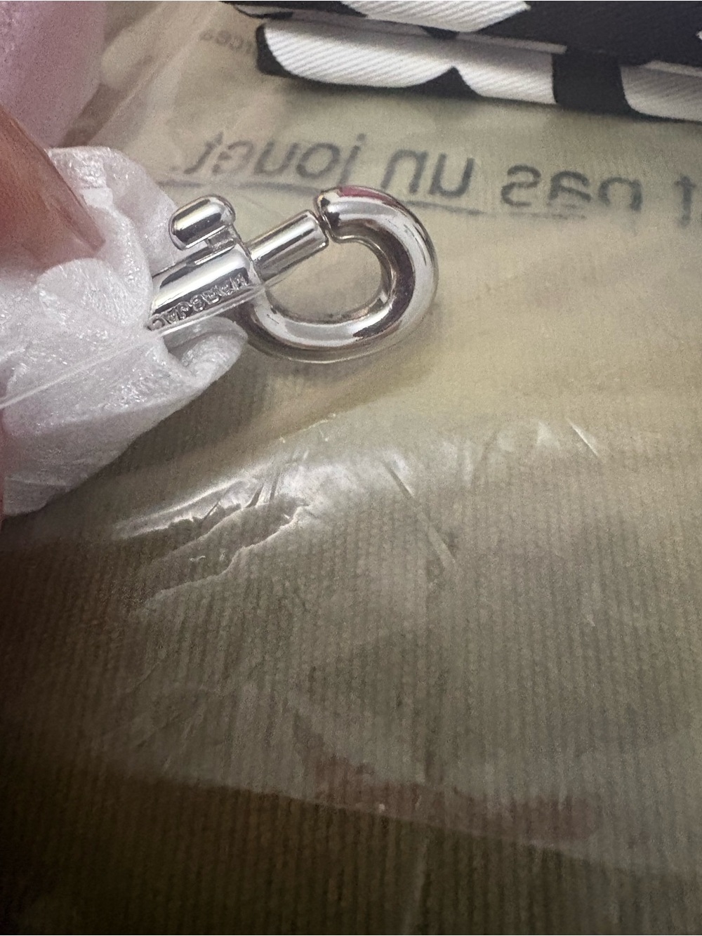 Marc Jacobs Pink Drawstring Bucket Bag - Picture 11 of 15